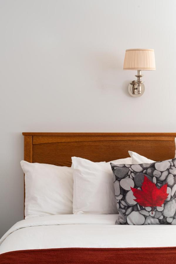Schott'S Lake Conference & Resort Sundre Bagian luar foto